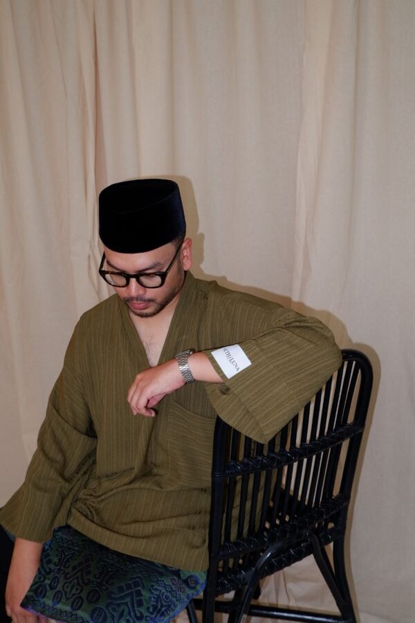 RUMI IN HIJAU ZAITUN